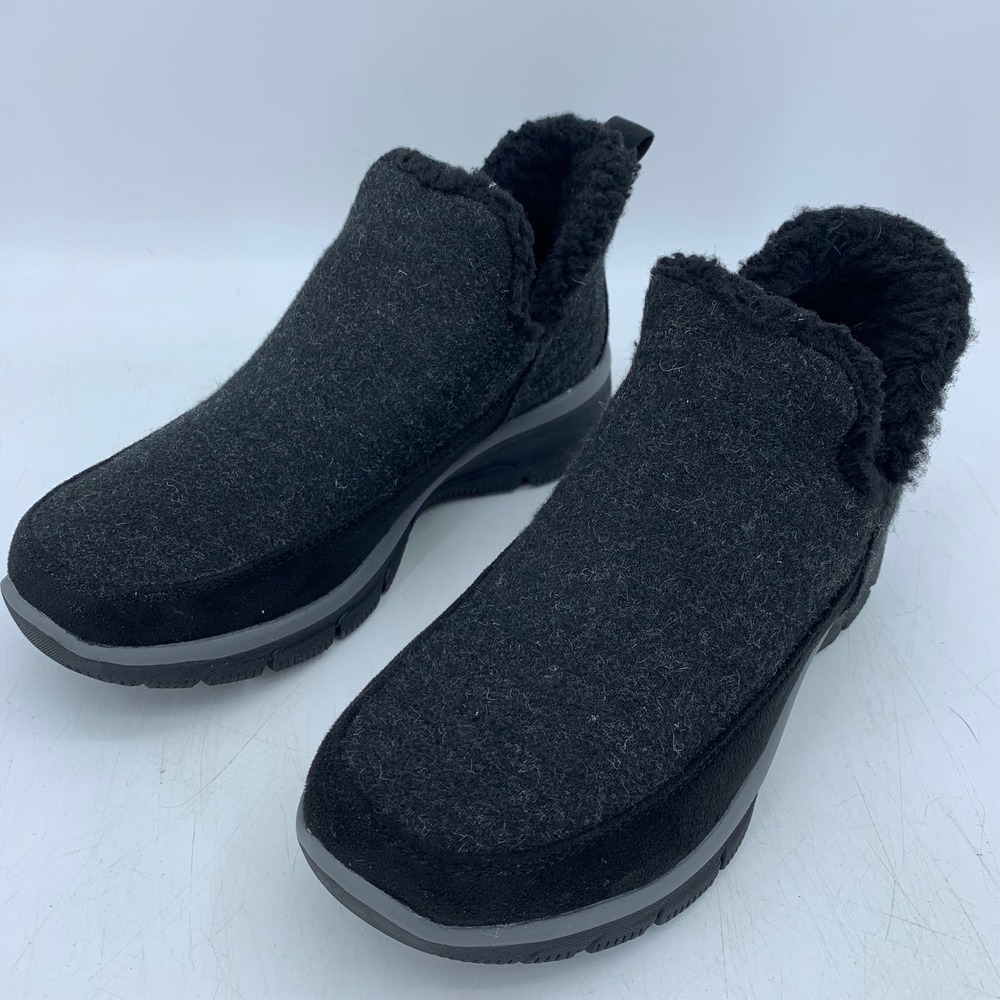 Skechers Relaxed Fit Memory Foam Black Faux Fur Slip On Boots Booties 7.5 Goth